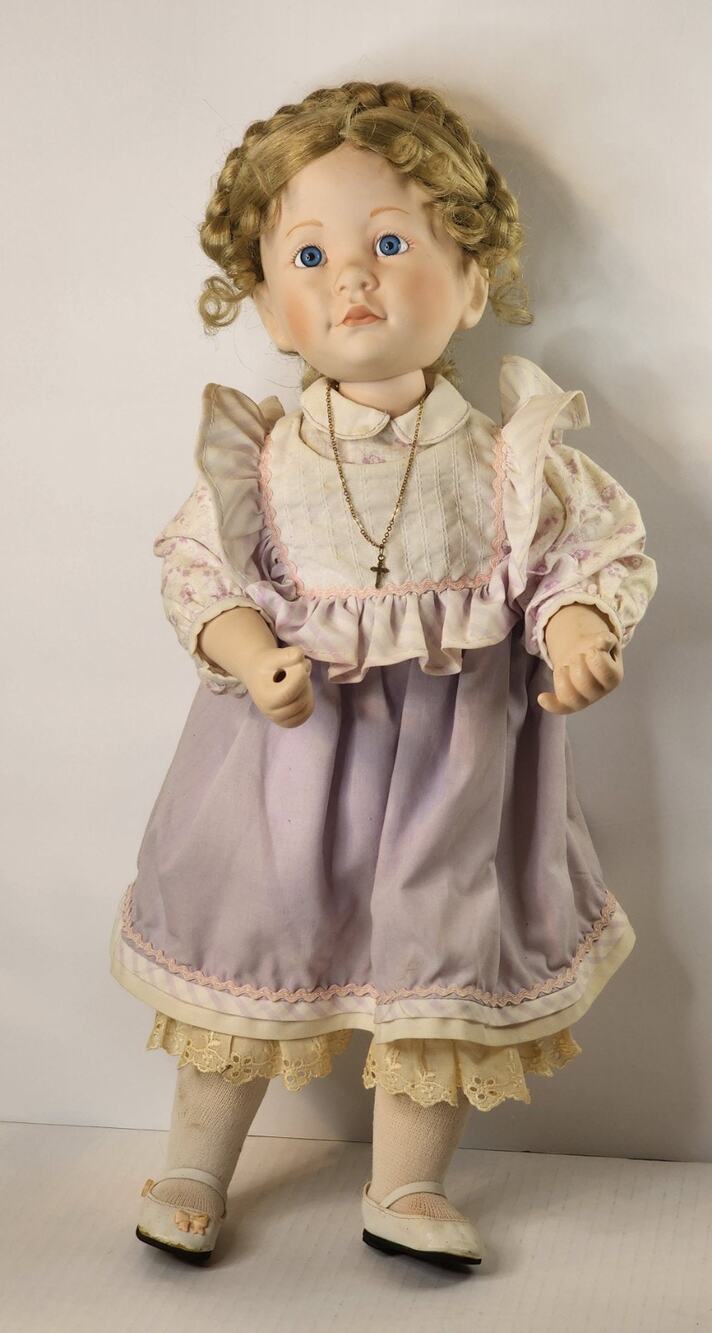 Jennifer Doll by Nancy Leslie The Danbury Mint 1994 Pre-owned